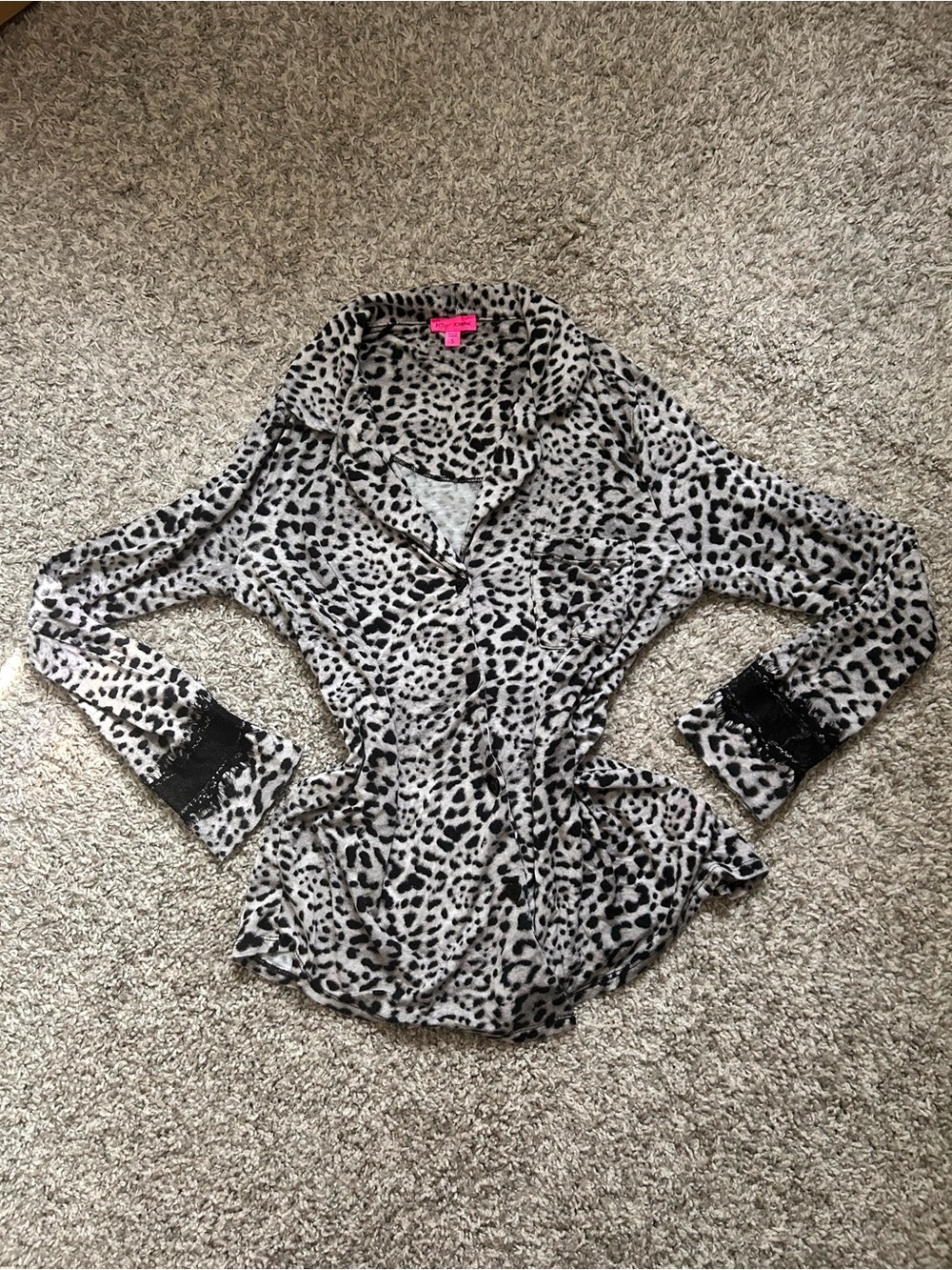 Glam Y2K Betsey Johnson Intimates Leopard Print Lace Sleep Shirt